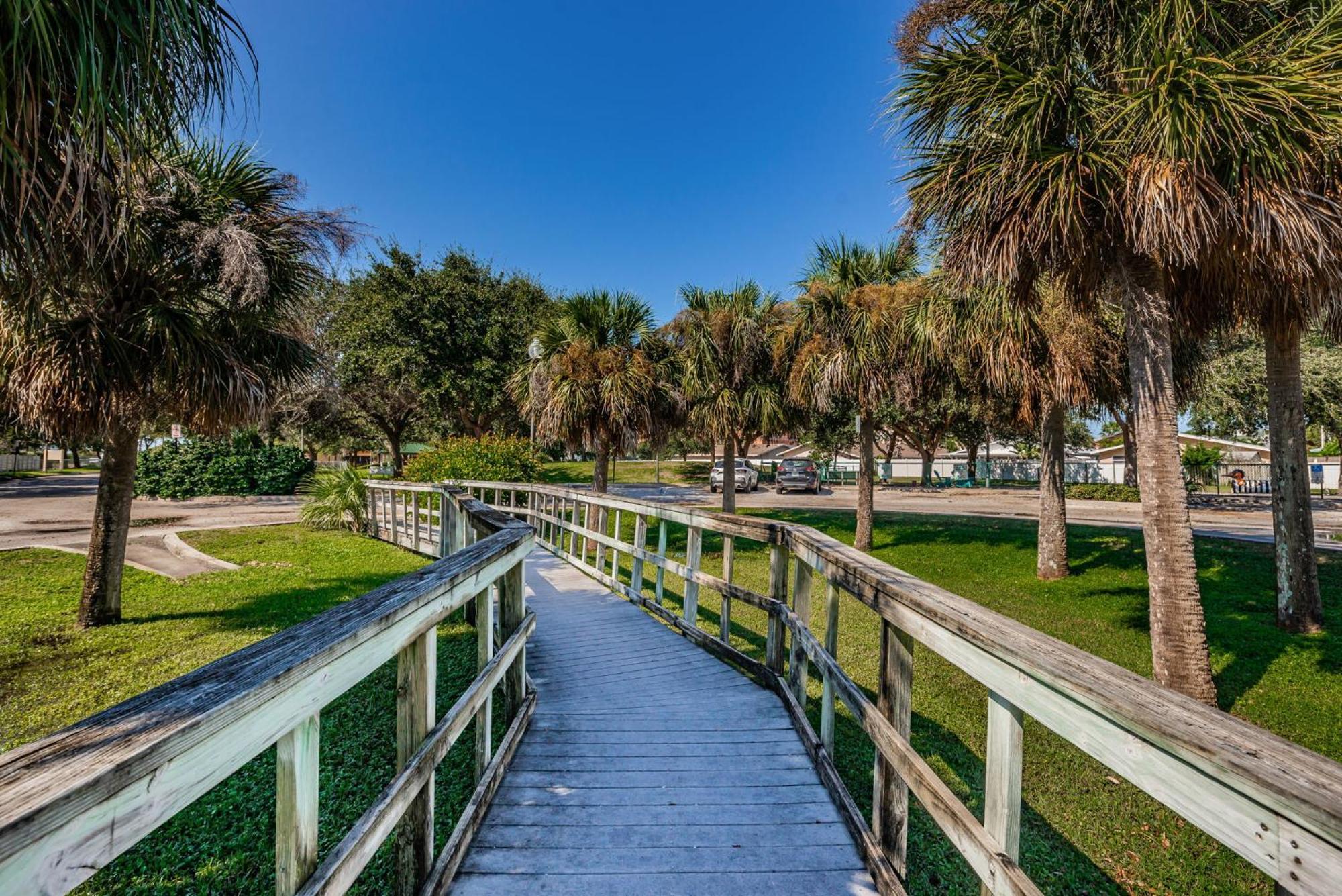 Aparthotel Sandcastle North Unit #403 Clearwater Beach Exterior foto